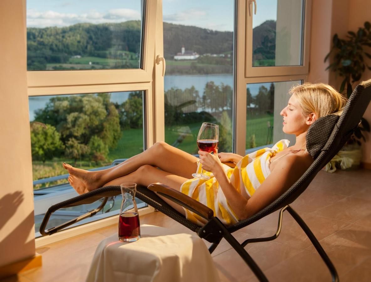 Hotel Seehof Sankt Georgen am Längsee 外观 照片